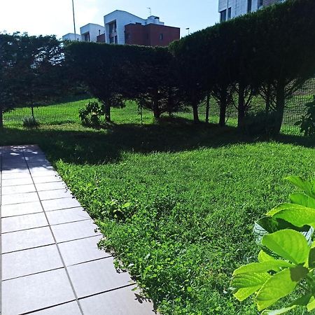 Bajo Con Jardin Privado Leilighet Santander Eksteriør bilde