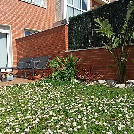 Bajo Con Jardin Privado Leilighet Santander Eksteriør bilde